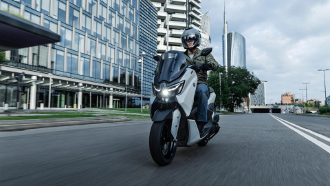 Yamaha NMAX 125 Tech MAX [6]