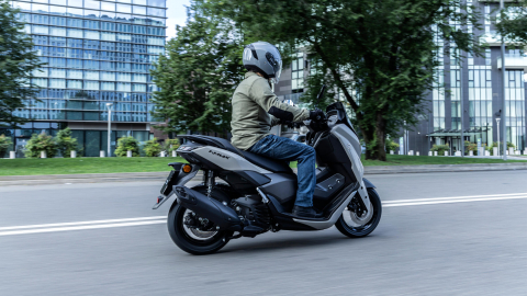 Yamaha NMAX 125 Tech MAX [24]