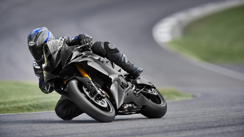 Yamaha R6 Race [8]
