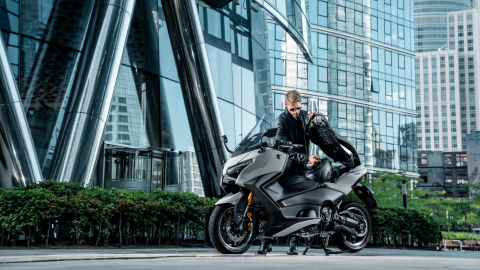 Yamaha TMAX Tech Max [34]