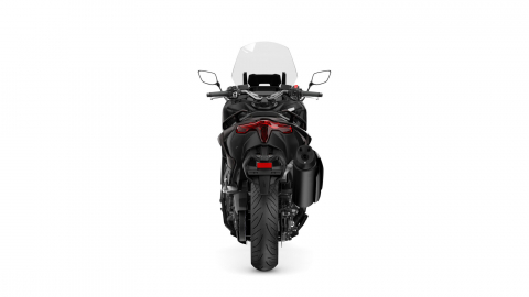 Yamaha TMAX Tech Max [2]
