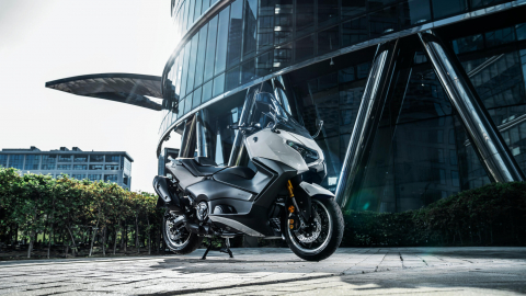 Yamaha TMAX Tech Max [39]