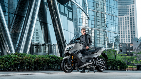 Yamaha TMAX Tech Max [35]