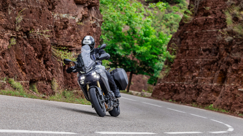 Yamaha Tracer 9 GT Y-AMT Automat [19]