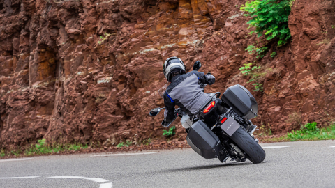 Inchiriaza Yamaha Tracer 9 GT Y-AMT Automat [11]