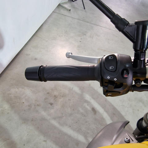 Yamaha XJ6 | An 2012 | Y05364 [6]