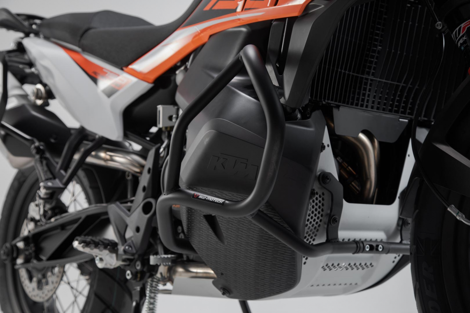 Crash bar negru KTM 790 Adventure/ 790 Adventure R (19).