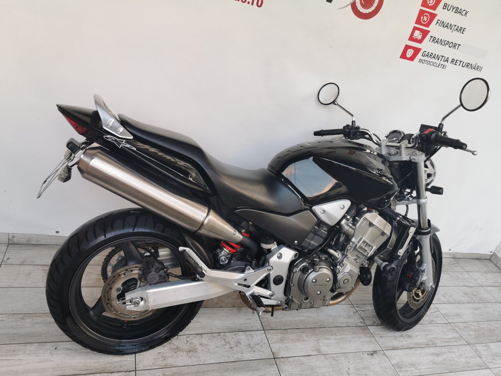 Motocicleta Honda Hornet 900cc 109cp H07958