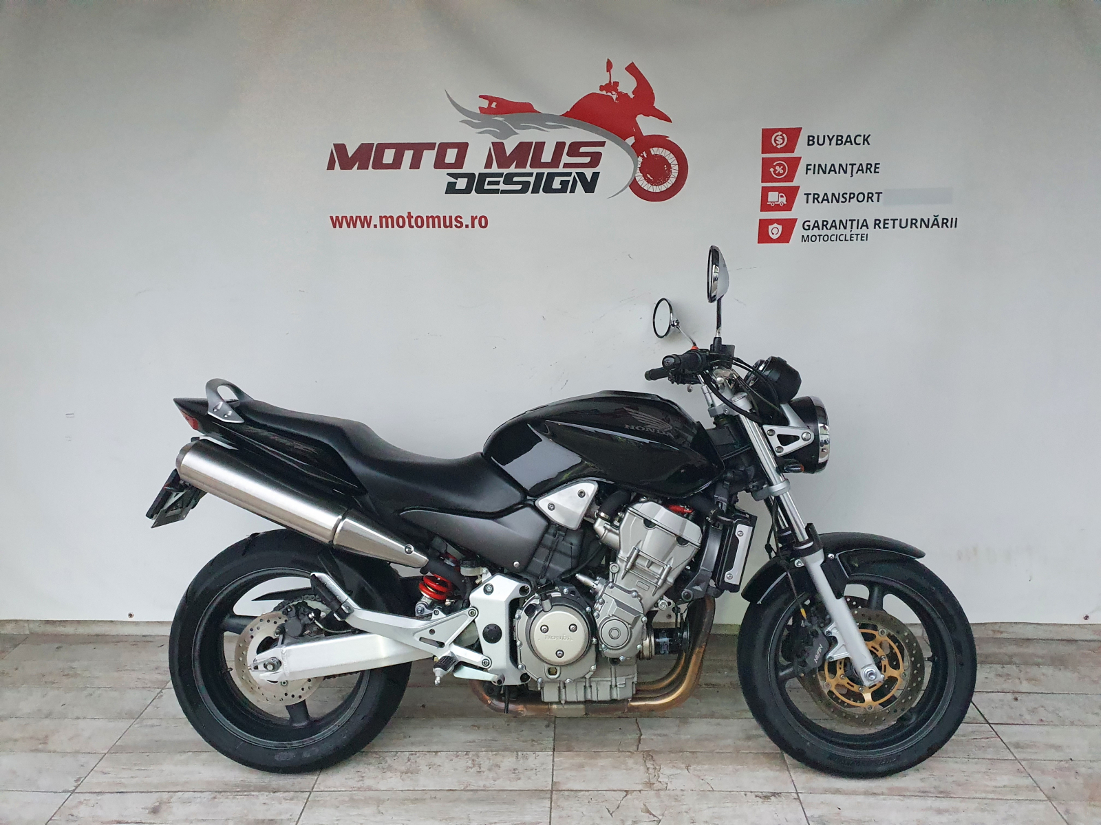 Motocicleta Honda Hornet 900 900cc 109CP - H09032