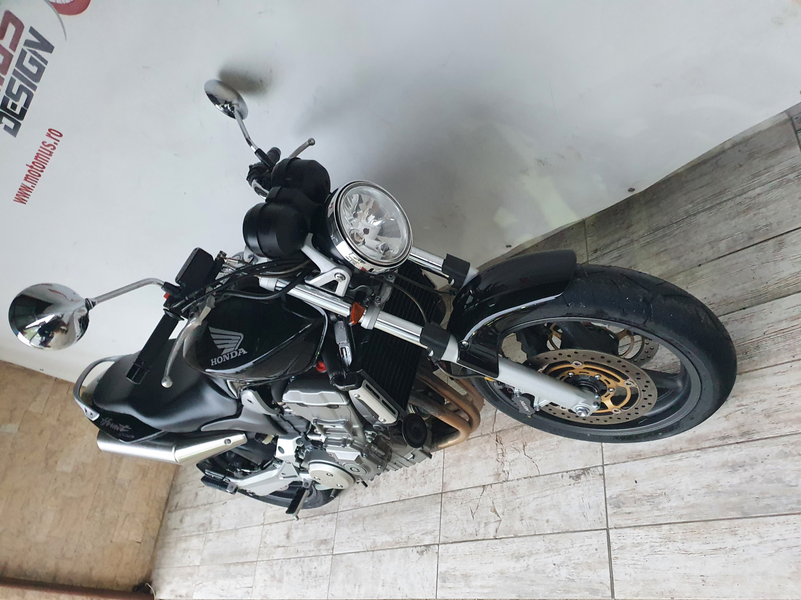 Motocicleta Honda Hornet 900 900cc 109CP - H09032