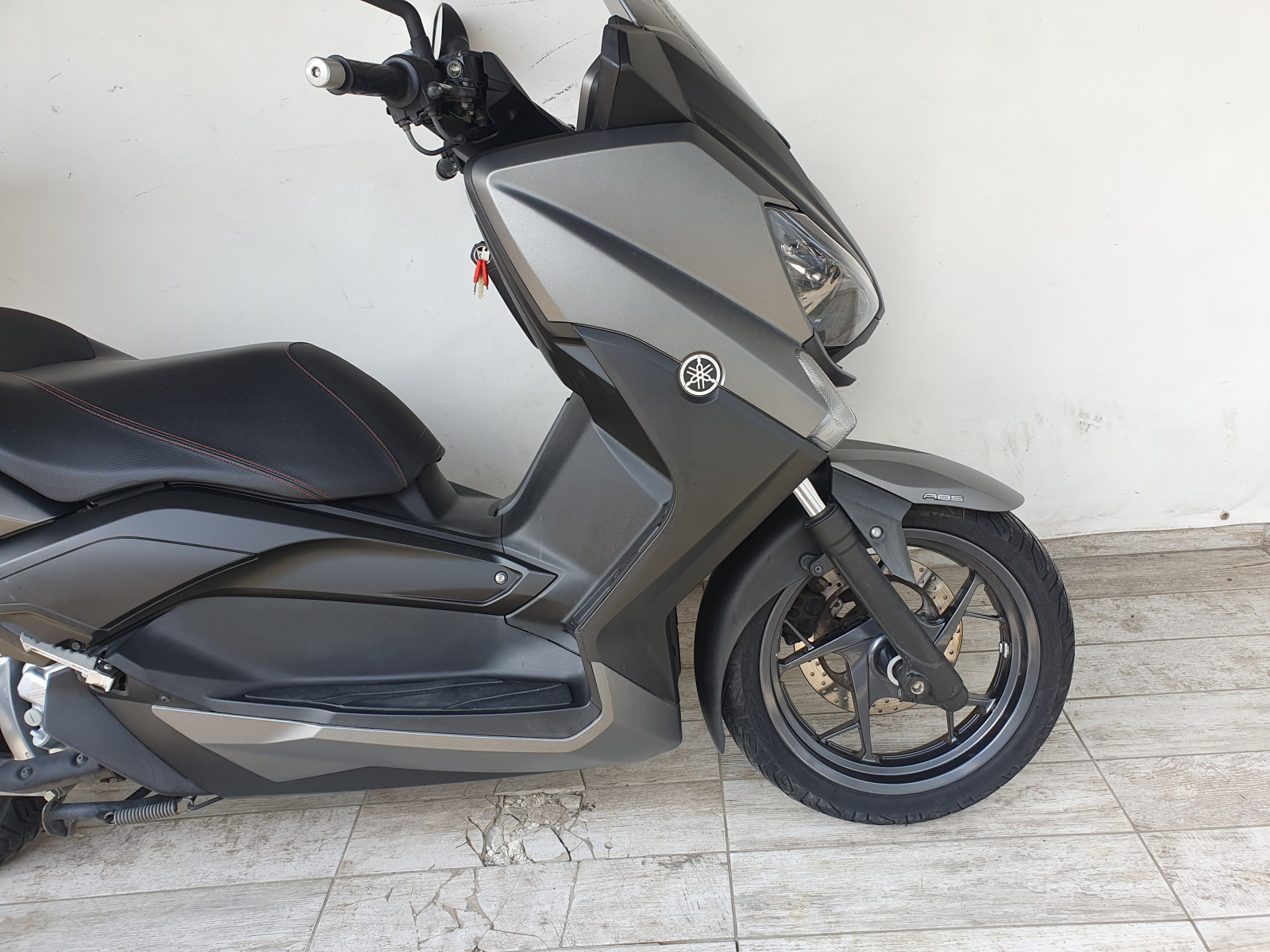 Protection Réservoir Moto Labelbike - Protection De Réservoir Autocollante 3D En Résine La Fabrique à Stickers 3d