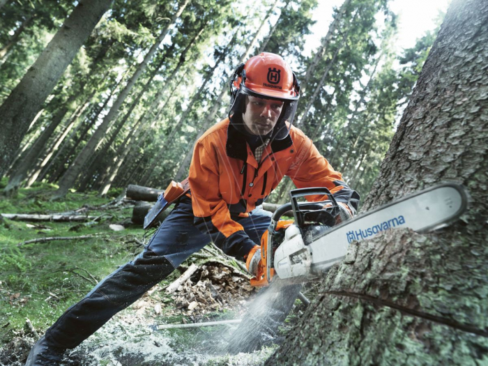 Motoferăstrău Husqvarna 560 XP Mark II [2]