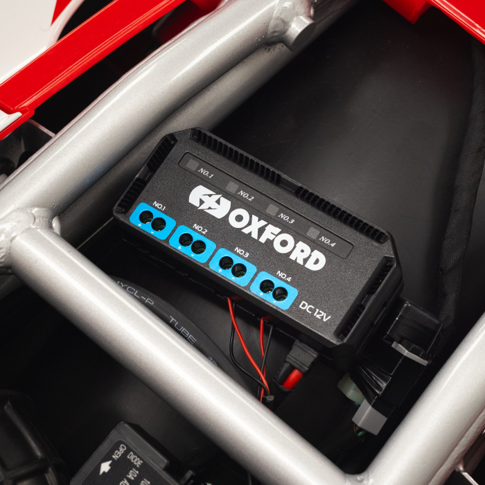 Junction Box 12V [3]