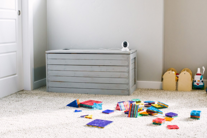 Reolink E340 WIFI surveillance camera, 3x optical zoom, 5MP resolution, motion detection alert via email and phone notification [7]