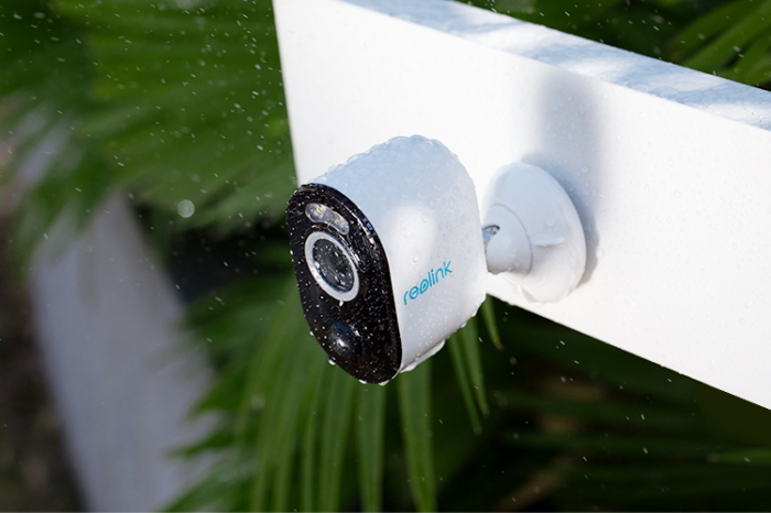 Reolink Argus 3 PRO Surveillance Camera with Solar Panel, Artificial Intelligence, Person/Vehicle battery detection, 4 MP resolution [13]