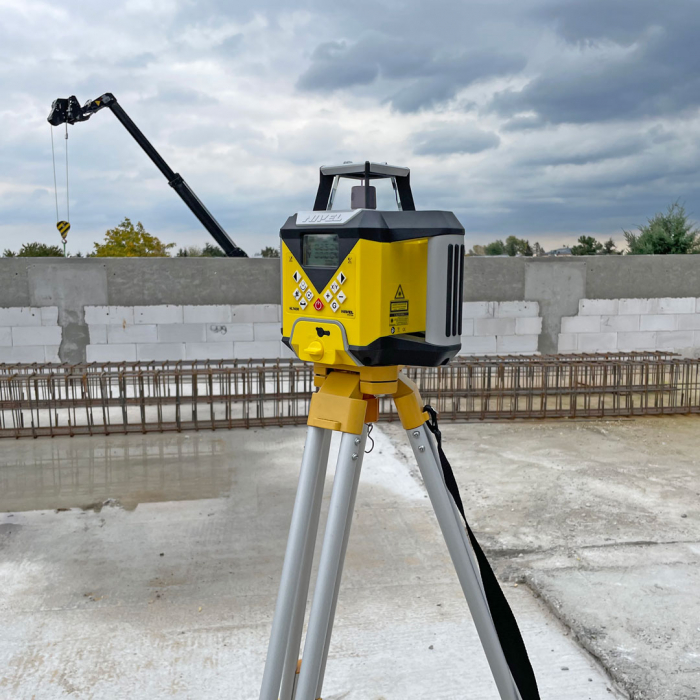 Nivel System NL740R DIRITAL rotating laser, red beam, vertical and horizontal planes a with slopes, at wide range of 700 m, autoalignment [10]