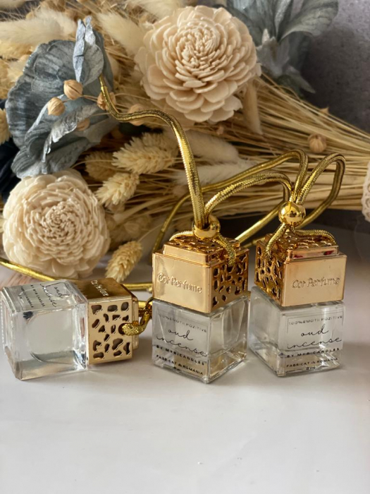 odorizante auto-parfumant masina-parfum auto de lux-uleiuri esentiale-deodorant oud incense-arome de top-myricandles [2]