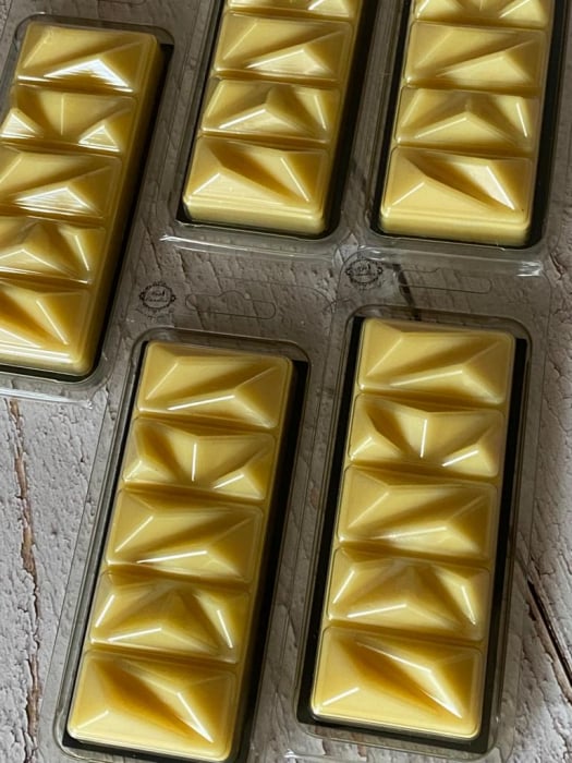 ceara parfumata-tablete parfumate-ceara soia-tarte parfumate aroma vanilie-aromaterapie-vas aromaterapie-myricandles [2]