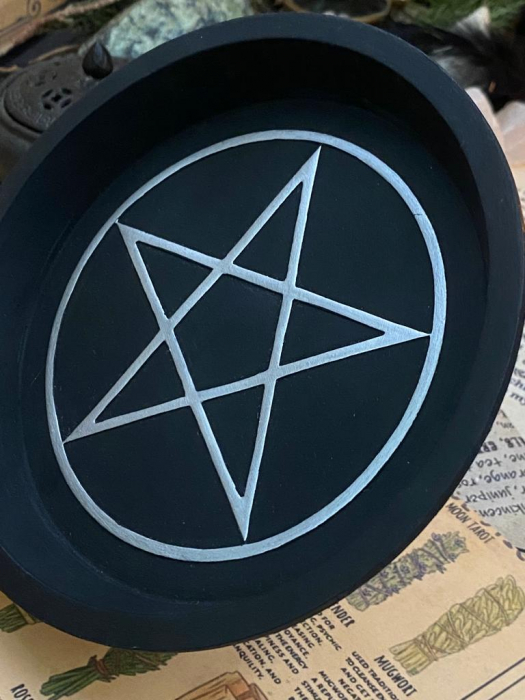farfurie pentagrama-suport negru pentagrama-magie-ezoteric-ritualuri-altar-myricandles [5]