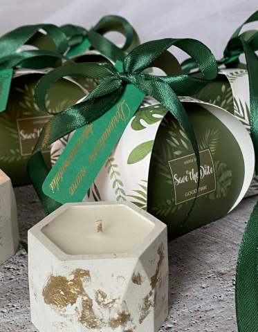 Marturii lumanari - marturii nunta botez lumanari parfumate handmade verde cu fundita eleganta Myricandles