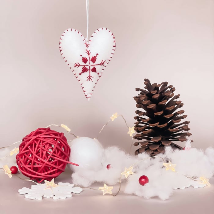 Felt Christmas tree ornament - Heart pattern 2 [1]
