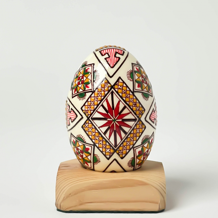 Handpainted Real Goose Egg pattern 45