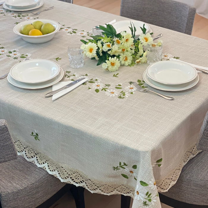 Tablecloth - 2.2x1.7 m Daisies [1]