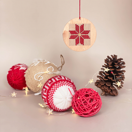 Hand stitched Wooden Christmas tree ornament - Large Globe pattern 4 [0]
