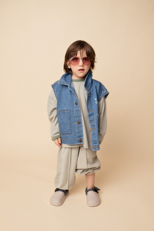 Vesta DENIM [1]