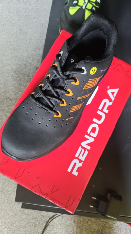 PROTECŢIA PICIOARELOR - Adidasi protectie ESD FANTOM