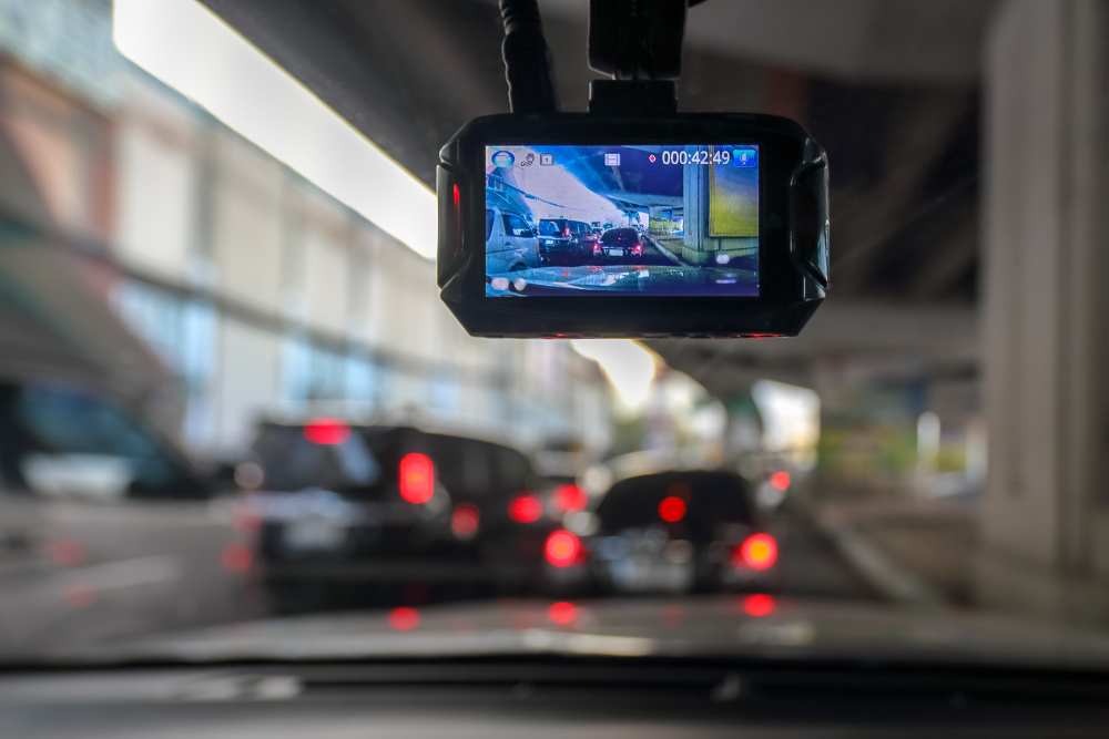 Cum alegi o cameră de parcare pentru SUV-uri și autoturisme de dimensiuni mari