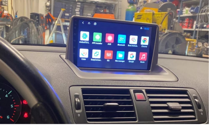 Navigatie Volvo C40 C30 S40 C70 V50 ( 2004 - 2013 ) , Android 14 , Display 9 inch , 2GB RAM +32 GB ROM , Internet , 4G , Aplicatii , Waze , Wi Fi , Usb , Bluetooth , Mirrorlink [2]