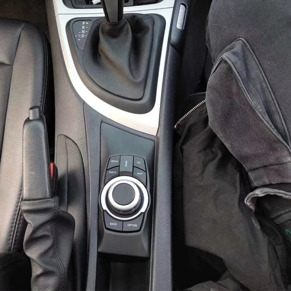 Navigatie BMW Seria 1 E87 E88 ( 2005 - 2012 ) , 4 GB RAM si 64 GB ROM, Android 14 , Slot Sim 4G, Procesor Octa Core Snapdragon , Carplay, Sunet DSP, Android, Aplicatii, Usb, Wi Fi, Bluetooth [10]