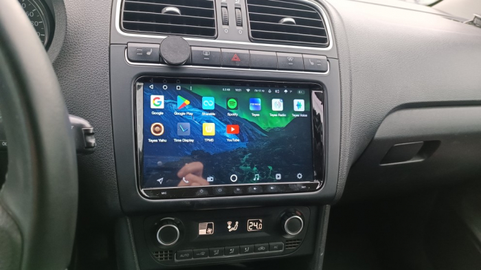 Navigatie Android 14 cu 4GB RAM si 64GB pt VW Golf 5 6 Passat B6 B7 CC Tiguan Touran Polo Caddy Jetta T5 Eos Skoda Octavia Superb Seat Leon, Ecran 9 inch IPS, Carplay , Slot sim 4G, Proceso [4]