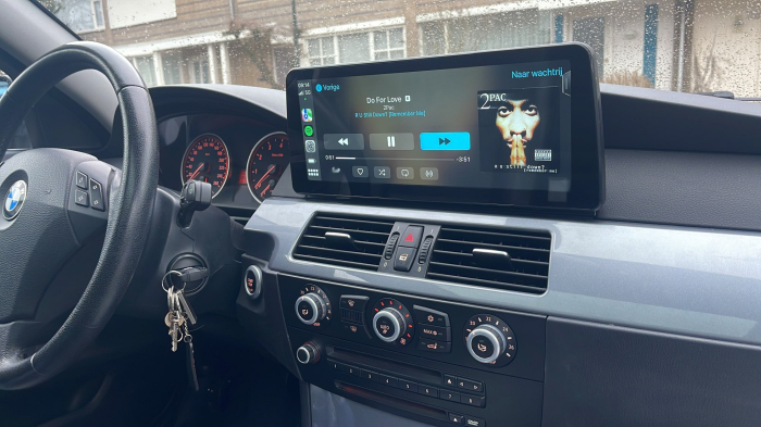 Navigatie BMW Seria 5 E60 E61 din 2004 - 2010, Ecran 12.3 inch QLED Bluray 2400 * 960P, Android 15 ,6 GB RAM si 128 GB ROM, Carplay si Android Auto Wireless, Procesor Octacore, Slot SIM 4G, Wi Fi [10]