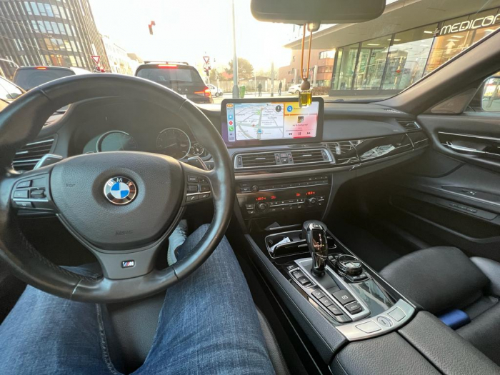 Navigatie BMW Seria 7 F01 din 2009 - 2015, Ecran 12.3 inch QLED Bluray Full HD 1920 * 720p, 4GB RAM si 64GB ROM, Carplay Wireless si Android Auto, Procesor Octacore, Slot Sim 4G [4]