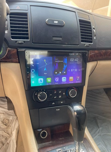 Navigatie Chevrolet Epica din 2006-2012, Android 14, Wireless Carplay si Android Auto, 2GB RAM si 32GB ROM, Display IPS 9 inch, Camera Marsarier, Internet, Aplicatii, Wi Fi, Usb, Bluetooth [7]
