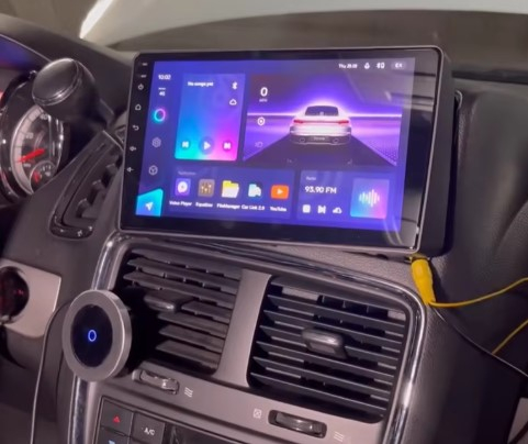 Navigatie Chrysler Grand Voyager din 2011 - 2015, 8GB RAM si 128GB ROM, Ecran QLED 9 inch, Android 14, Procesor Octacore, Slot sim 4G, Sunet DSP, Wireless Carplay si Android Auto, Camera Marsarier [8]