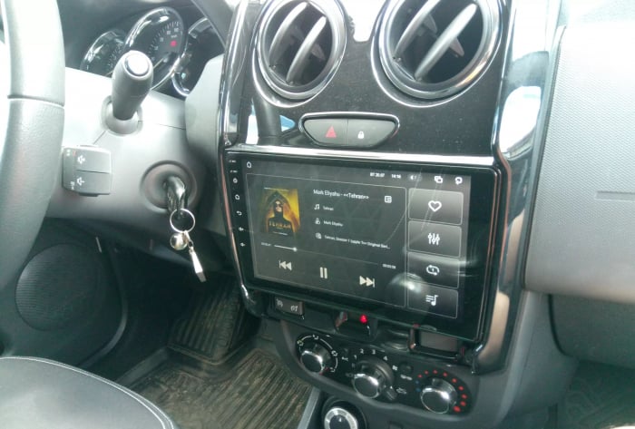 Navigatie Dacia Duster ( 2012 - 2019 )  Android , Display 9 inch , 2 GB RAM si 32 GB ROM , Internet , 4G , Aplicatii , Waze , Wi Fi , Usb , Bluetooth , Mirrorlink [3]