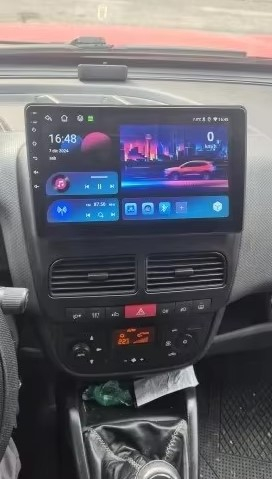 Navigatie Fiat Doblo 2010-2015 Android 14 , 4GB RAM , Procesor Quad Core , Wireless Carplay si Android auto , Display HD Touchscreen, Wi-Fi , Bluetooth, USB [9]
