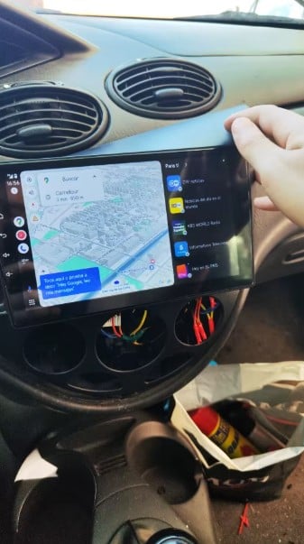 Navigatie Ford Focus Fiesta 1998-2004 Android 14 , 1GB RAM Carplay [14]