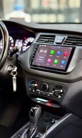 Navigatie Hyundai i20 din 2015 - 2017, 8GB RAM si 128GB ROM, Ecran QLED 9 inch, Android 14, Procesor Octacore, Slot sim 4G, Sunet DSP, Wireless Carplay si Android Auto, Camera Marsarier [6]