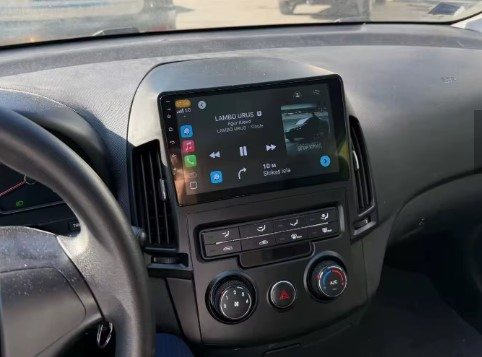 Navigatie Hyundai i30 din 2007-2012, Rezolutie 2K, Display QLED 9.5 inch, 4GB RAM si 64GB ROM, Android, Procesor Octacore, Slot sim 4G, Sunet DSP, Wireless Carplay si Android Auto, Camera Marsarier, U [5]