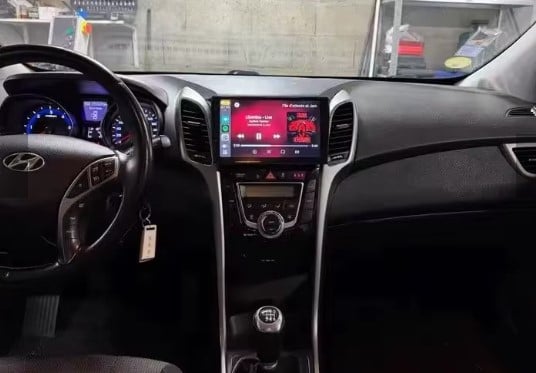 Navigatie Hyundai i30 din 2011-2017 Android 14 , 4GB RAM , Procesor Quad Core , Wireless Carplay si Android auto , Display HD Touchscreen, Wi-Fi , Bluetooth, USB [7]