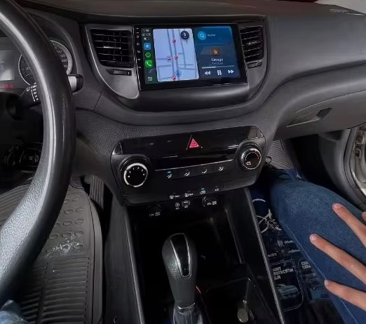 Navigatie Hyundai Tucson ( 2014 - 2018 ) , 4GB RAM si 64GB ROM, Ecran QLED 9 inch, Android 14, Procesor Octacore, Slot sim 4G, Sunet DSP, Wireless Carplay si Android Auto, Camera Marsarier [7]