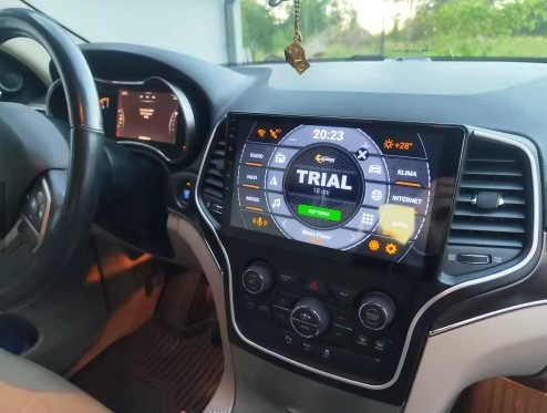 Navigatie Jeep Grand Cherokee din 2010 - 2013, Rezolutie 2K, Display QLED 9.5 inch, 4GB RAM si 64GB ROM, Android, Procesor Octacore, Slot sim 4G, Sunet DSP, Wireless Carplay si Android Auto, Camera Ma [5]
