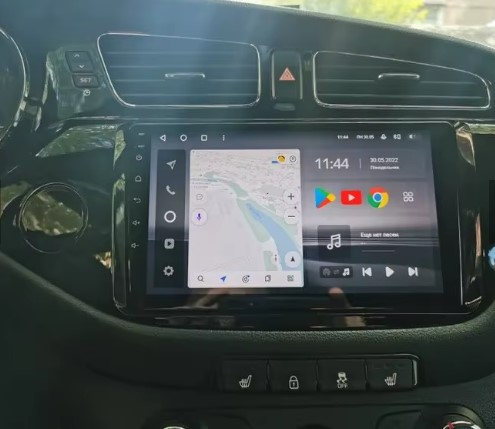 Navigatie Kia Ceed din 2012-2020 Android 14 , 4GB RAM , Procesor Quad Core , Wireless Carplay si Android auto , Display HD Touchscreen, Wi-Fi , Bluetooth, USB [9]