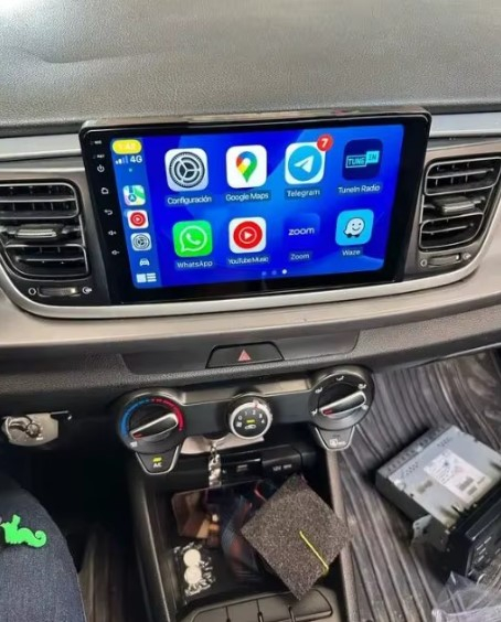 Navigatie Kia Rio YB 2016-2020 Android 14 , 4GB RAM , Procesor Quad Core , Wireless Carplay si Android auto , Display HD Touchscreen, Wi-Fi , Bluetooth, USB [7]