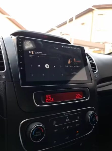 Navigatie Kia sorento 2013-2015 4GB RAM , Procesor Quad Core , Wireless Carplay si Android auto , Display HD Touchscreen, Wi-Fi , Bluetooth, USB [6]