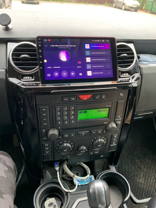 Navigatie Land Rover Discovery 3 din 2004 - 2015, 4GB RAM si 64GB ROM, Ecran QLED 9 inch, Android 14, Procesor Octacore, Slot sim 4G, Sunet DSP, Wireless Carplay si Android Auto, Camera Marsarier [4]